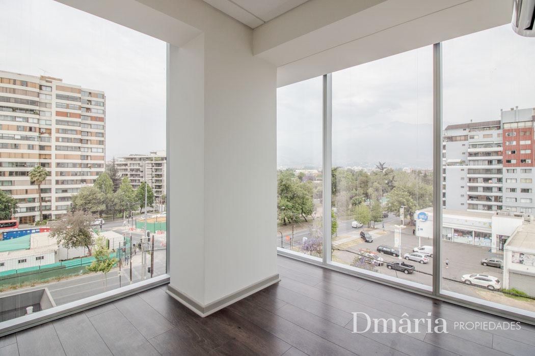 Arriendo en Las Condes 0D / 1B