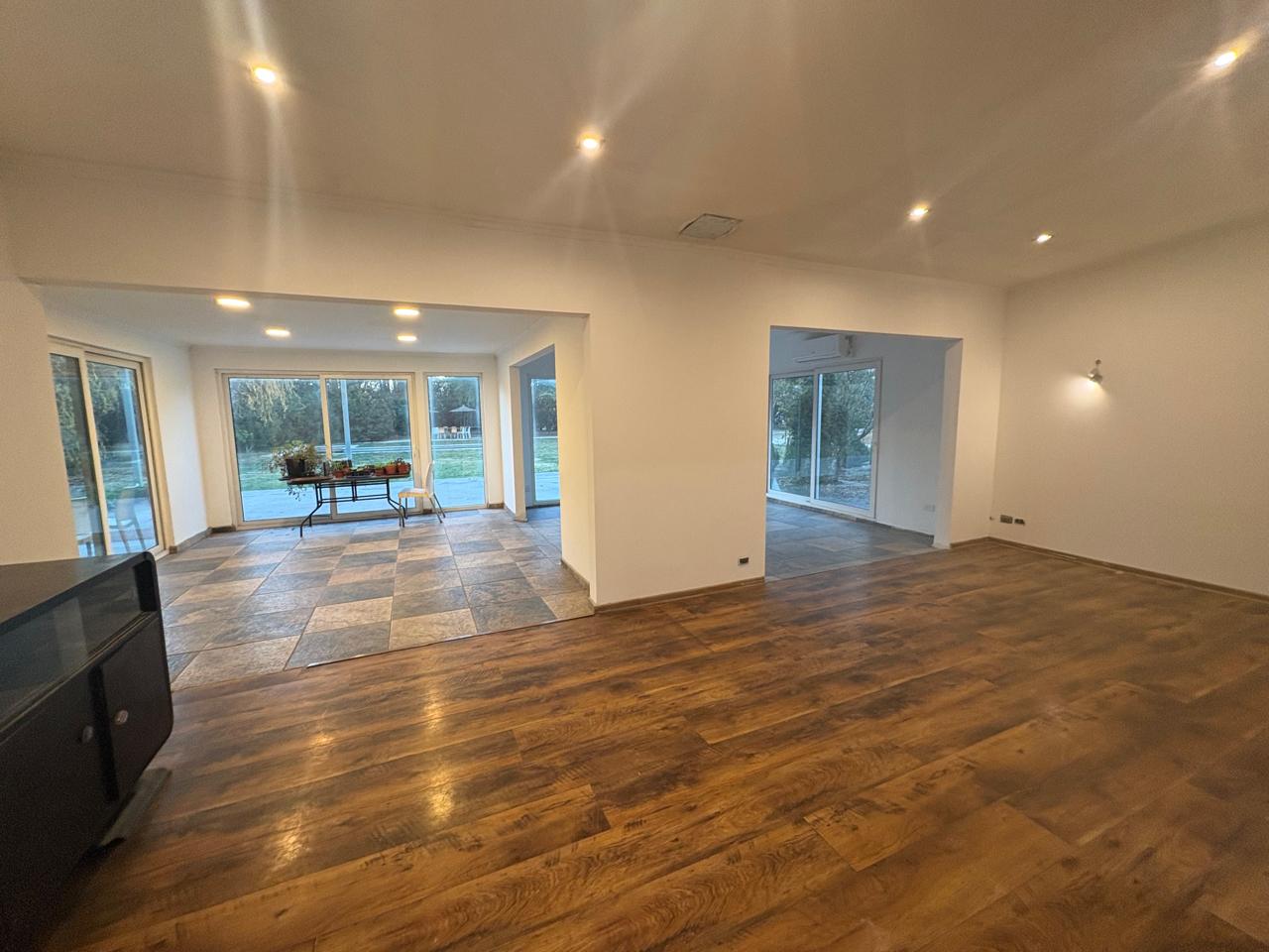 https://xprop-spaces.nyc3.digitaloceanspaces.com/property/7695/05/gallery/7_6a175aac793e0.jpg