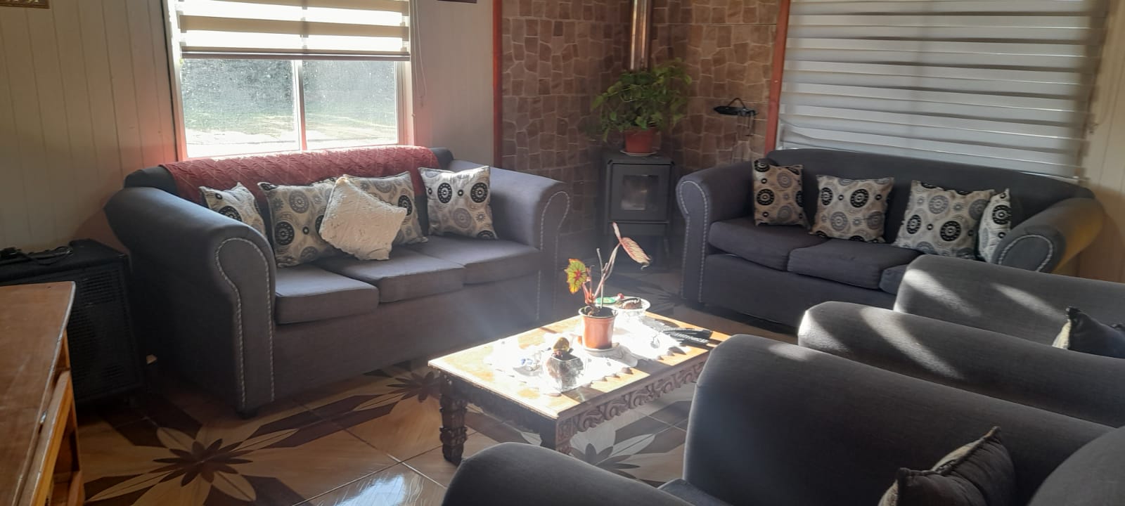 https://xprop-spaces.nyc3.digitaloceanspaces.com/property/7927/06/gallery/BBBBBBBBBBBBBBBBBB_6a318bc71cd95.jpeg