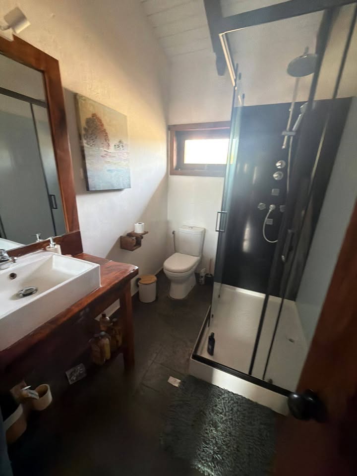 https://xprop-spaces.nyc3.digitaloceanspaces.com/property/8129/07/gallery/719899704_10241136487086415_7307090295653847695_n_6a4c049379e32.jpg